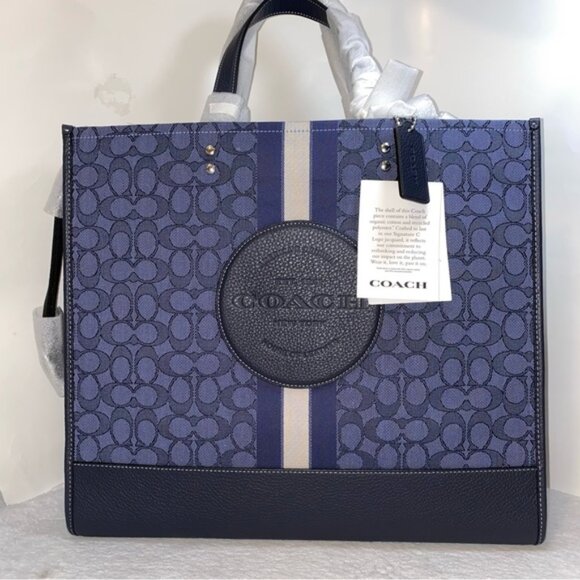 Coach Handbags - Coach Tote bag New